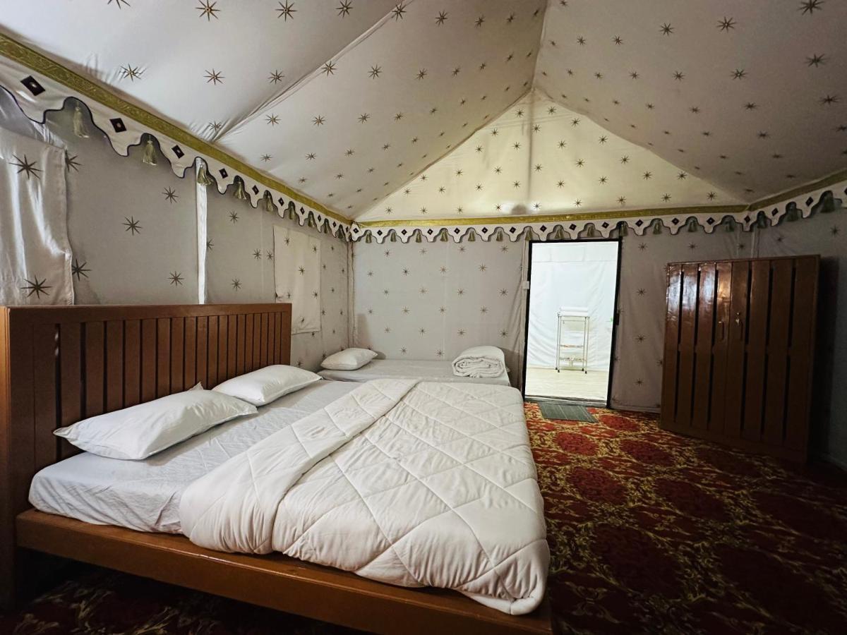 Modhera Sunrise Resort - Tents Bhungas Jungle Restaurants & Candlelight Dining Kalri Exterior foto